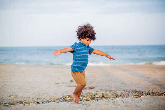 Family Beach Portrait Photography on Pleasure Island, NC:  Carolina Beach, Kure Beach, Fort Fisher
