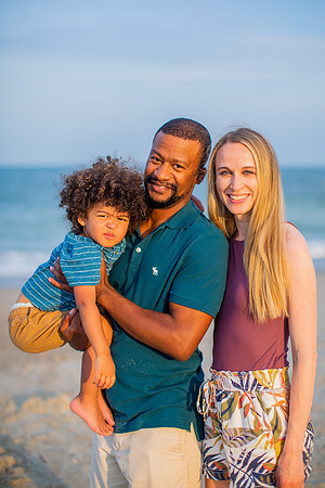 Family Beach Portrait Photography on Pleasure Island, NC:  Carolina Beach, Kure Beach, Fort Fisher