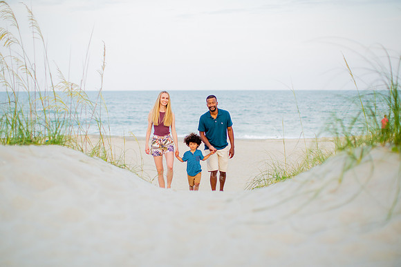 Family Beach Portrait Photography on Pleasure Island, NC:  Carolina Beach, Kure Beach, Fort Fisher