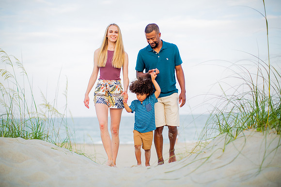 Family Beach Portrait Photography on Pleasure Island, NC:  Carolina Beach, Kure Beach, Fort Fisher