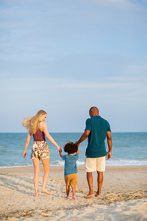 Family Beach Portrait Photography on Pleasure Island, NC:  Carolina Beach, Kure Beach, Fort Fisher