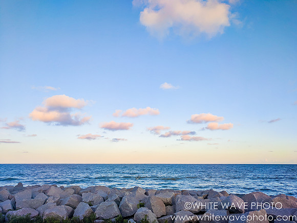 White Wave Photo